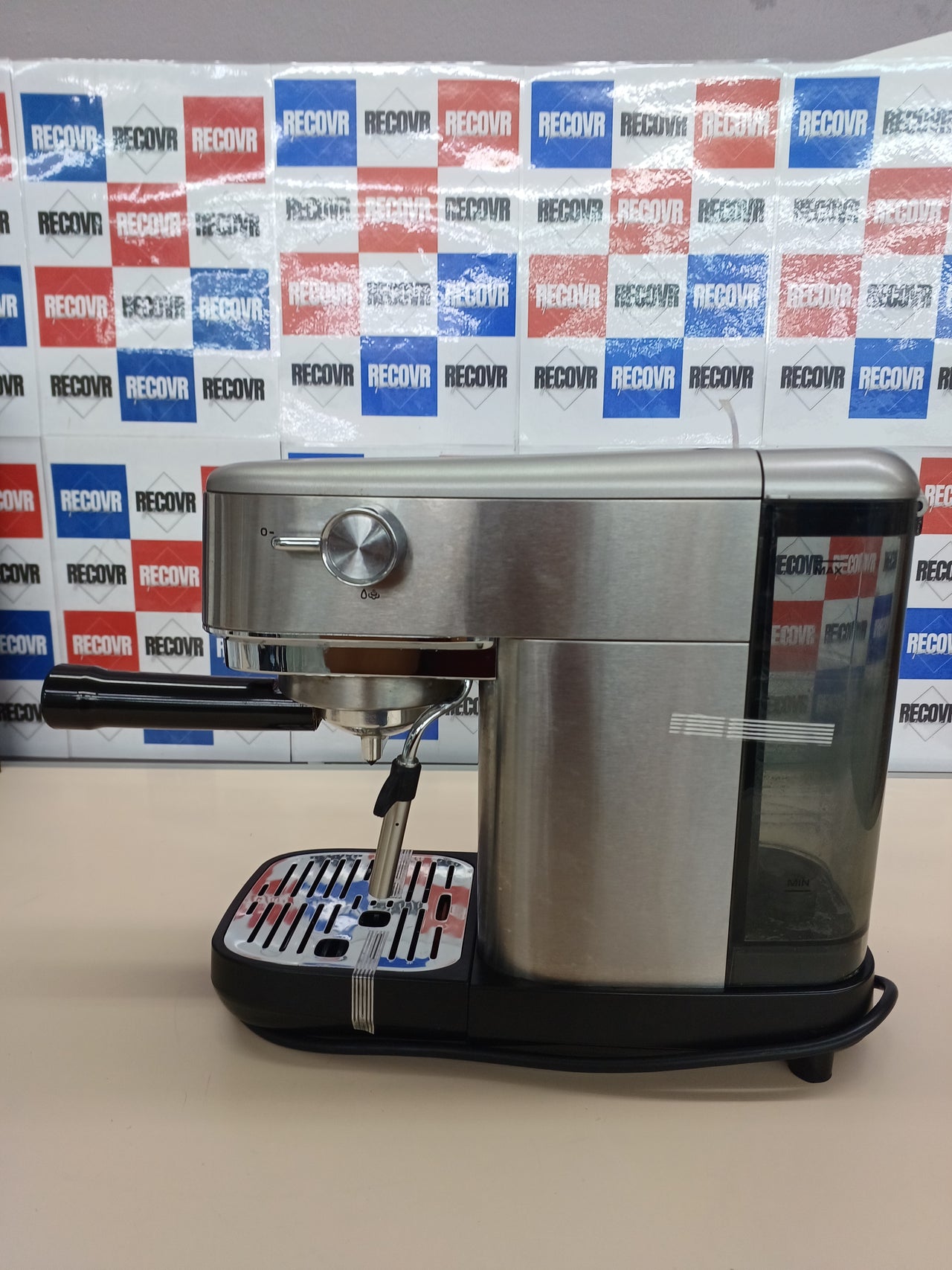 Ariete 1380 Cafetera de metal, compatible con café en polvo y monodosis ESE, 1300 W, capacidad 1,1 L, 15 bar de presión, filtro ½ tazas, dispositivo capuchino, plata