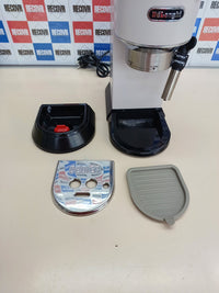 Cafetera Espresso De’Longhi Dedica EC685.W