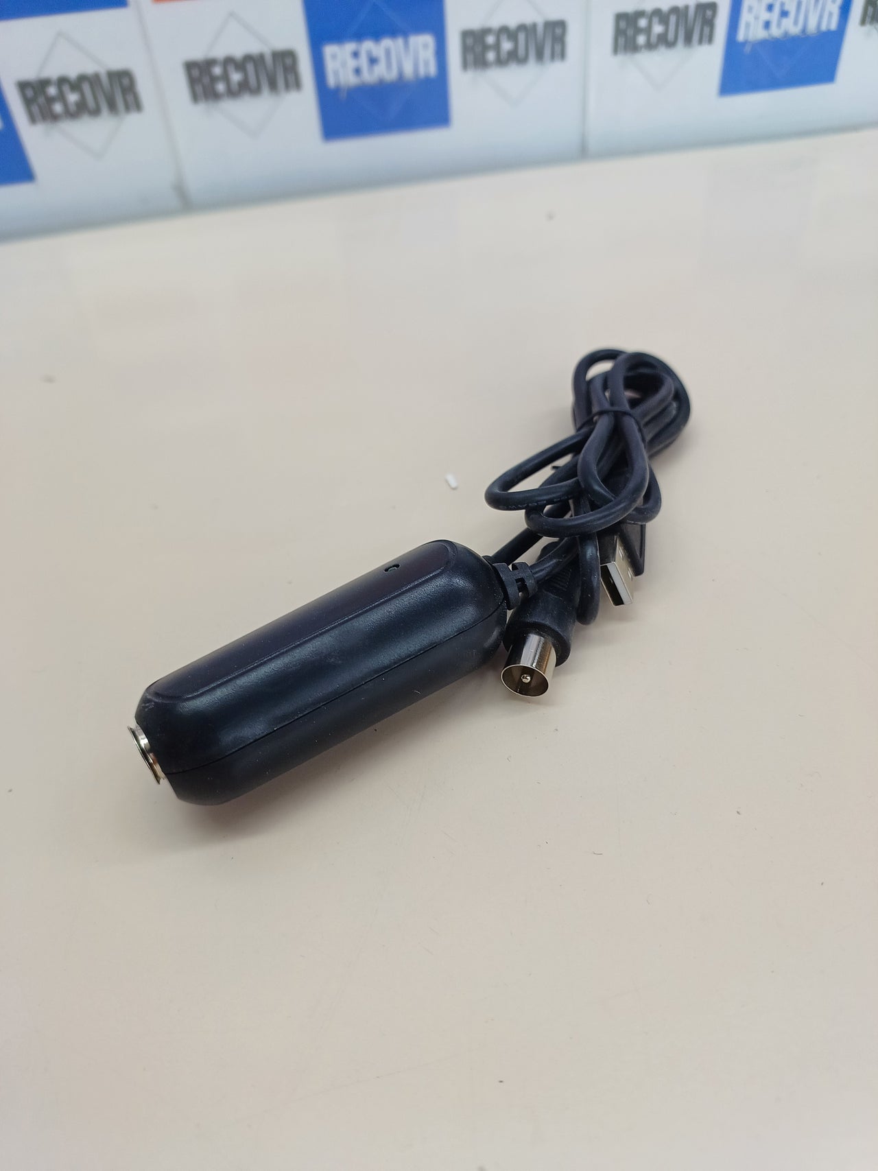 Antena activa universal interior/exterior – EMOS