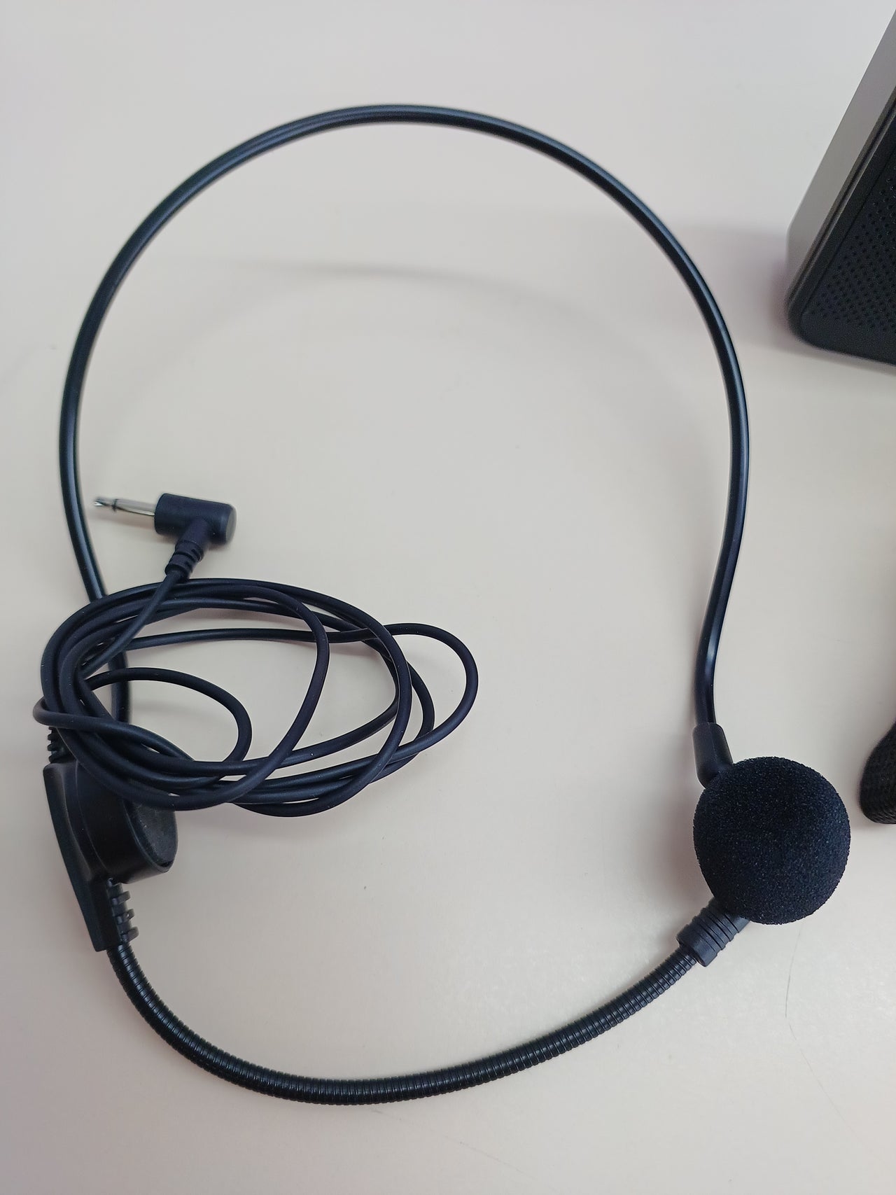 Amplificador Voz 30W con Micrófono Giecy