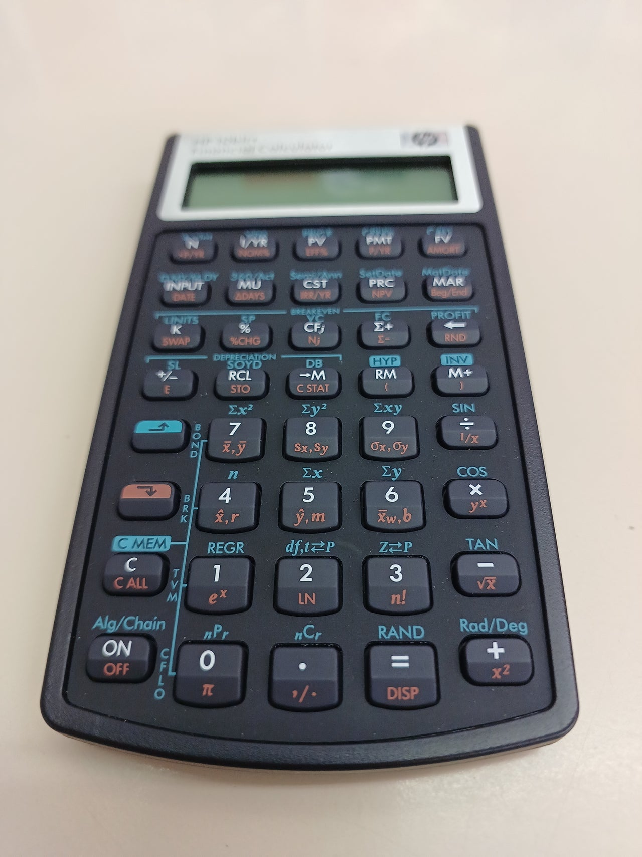Calculadora Financiera Profesional de 12 dígitos HP-10bII+ INT