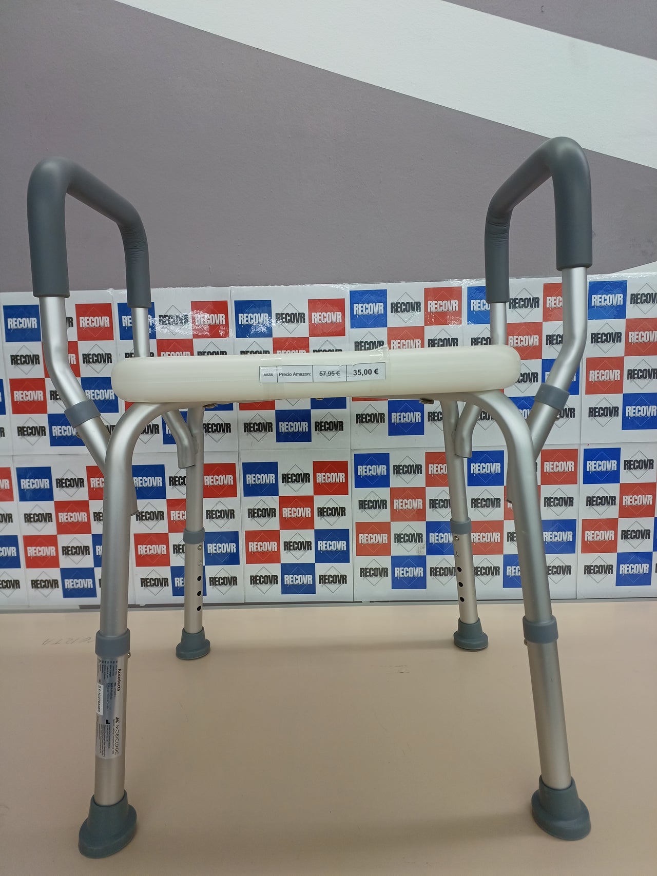 Mobiclinic, Silla Ducha Mayores, Taburete baño Adultos, Acueducto, Marca española, Ortopédica, Aluminio, PVC, Altura Regulable, Ergonómico, Reposabrazos, Conteras Antideslizantes, Banqueta