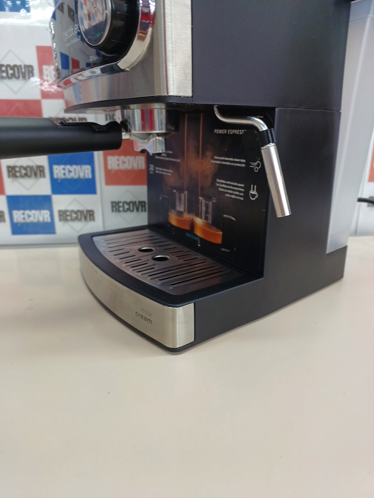 Cafetera espresso manual 20 bares 850 W 1,6 L – Cecotec