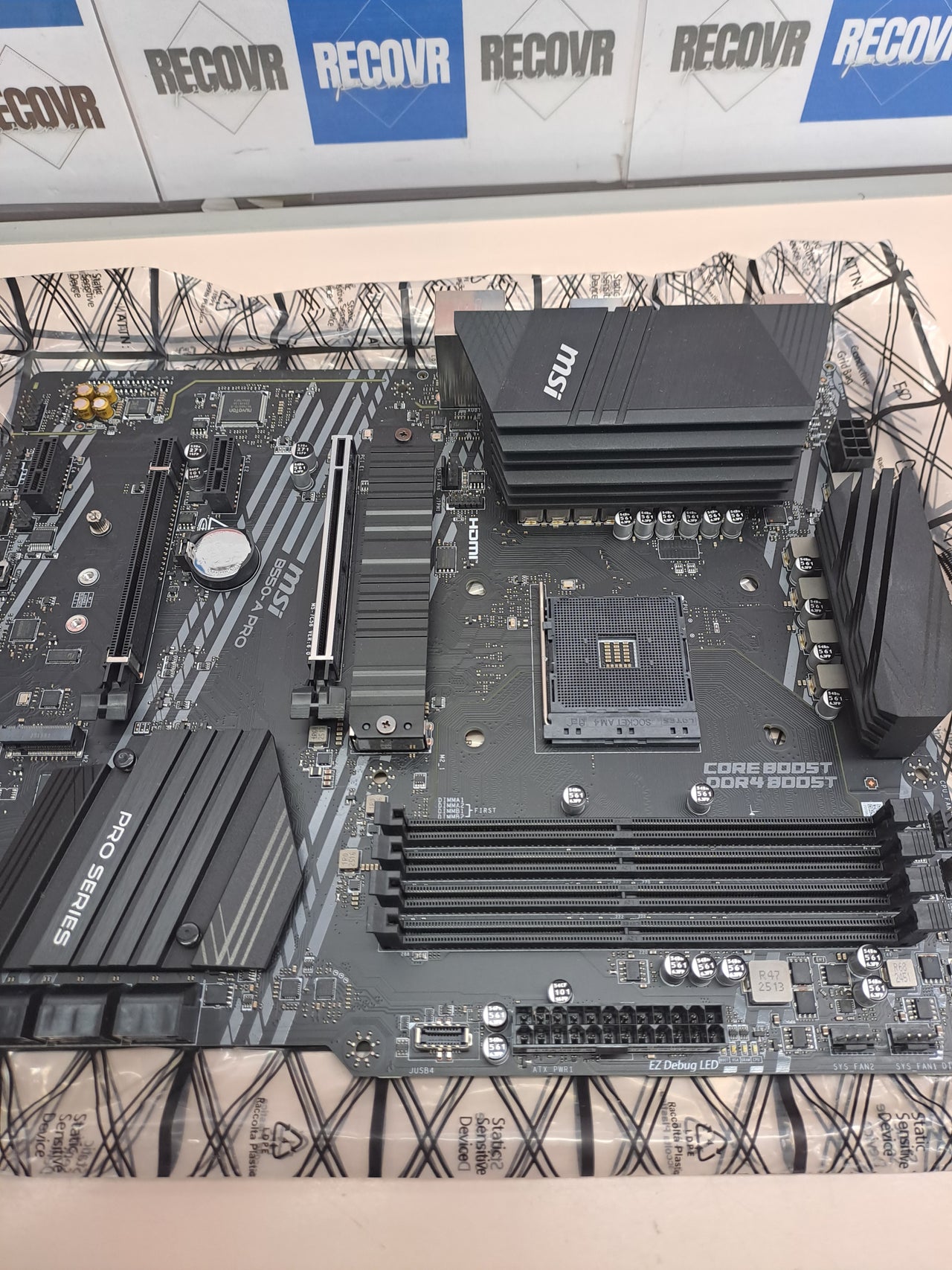 Placa base MSI B550 para procesadores AMD Ryzen AM4