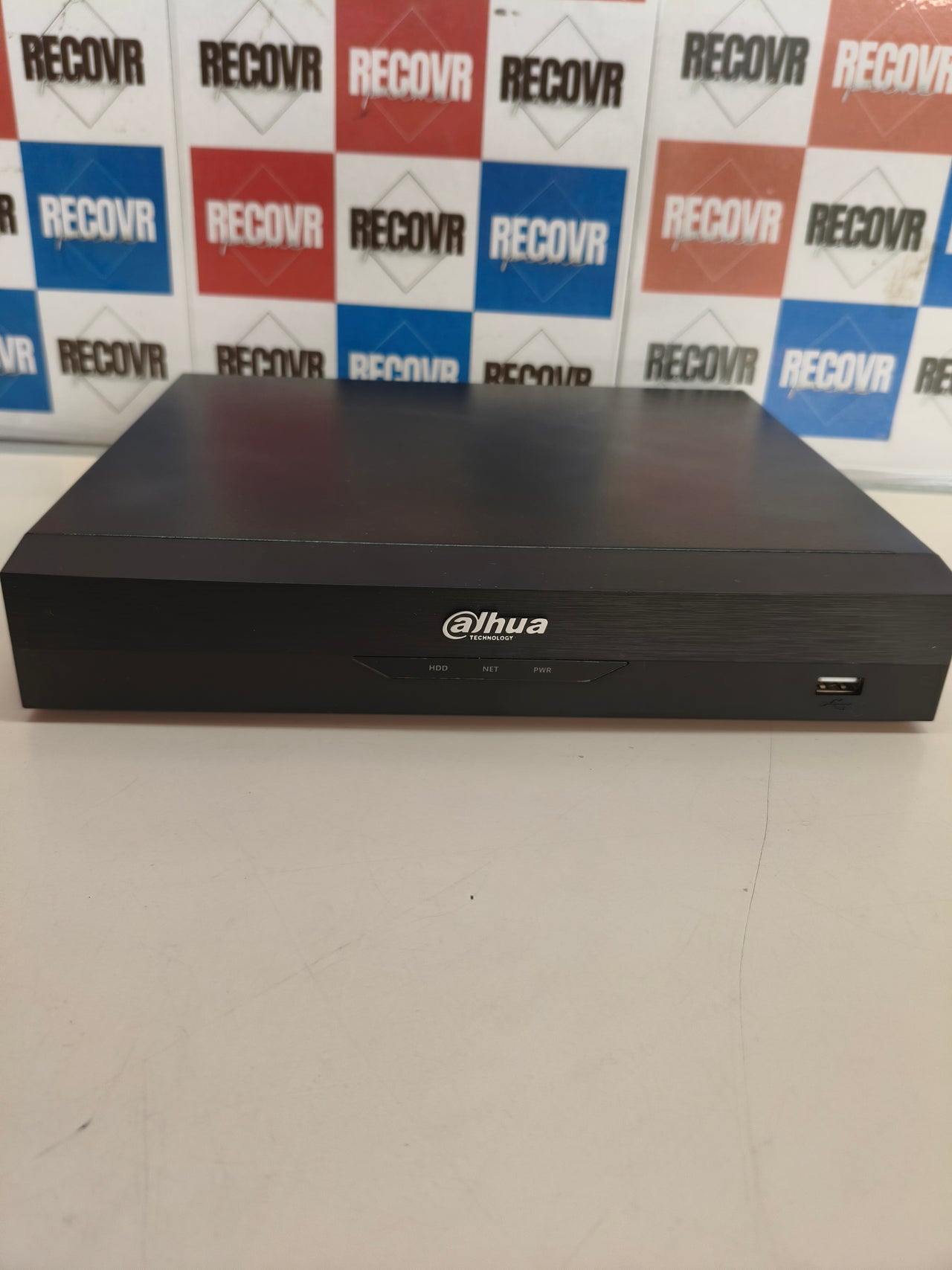 Grabador XVR de 4 canales para videovigilancia
