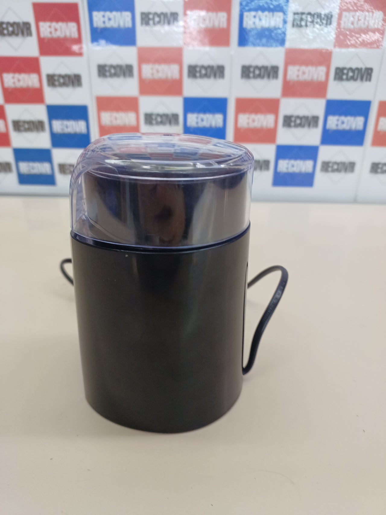 Amazon Basics Molinillo de café eléctrico, negro