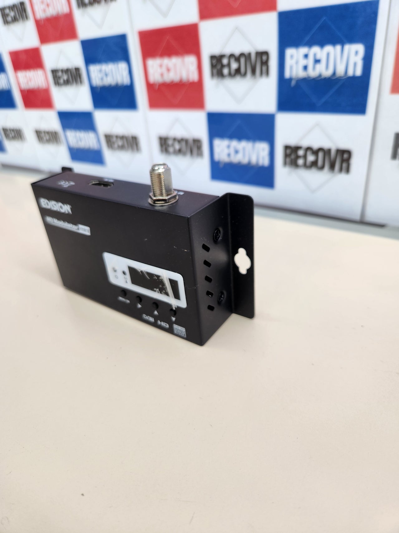 Modulador HDMI a DVB-T MPEG4 Full HD Plug&Play