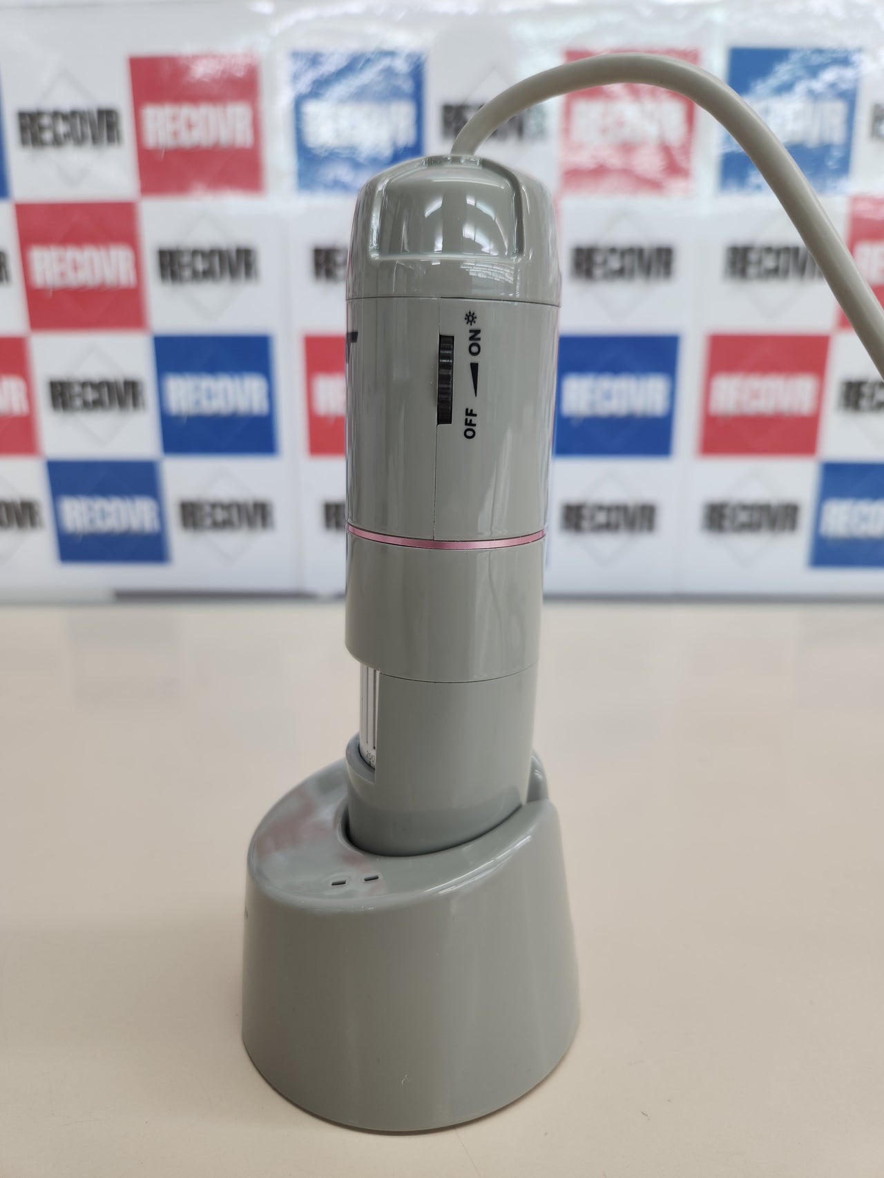 Microscopio USB 200X para piel y cabello