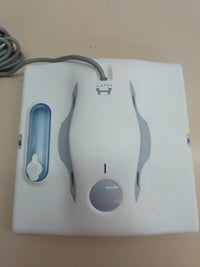 Robot limpiacristales y mopa para azulejos, espejos Hutt W8
