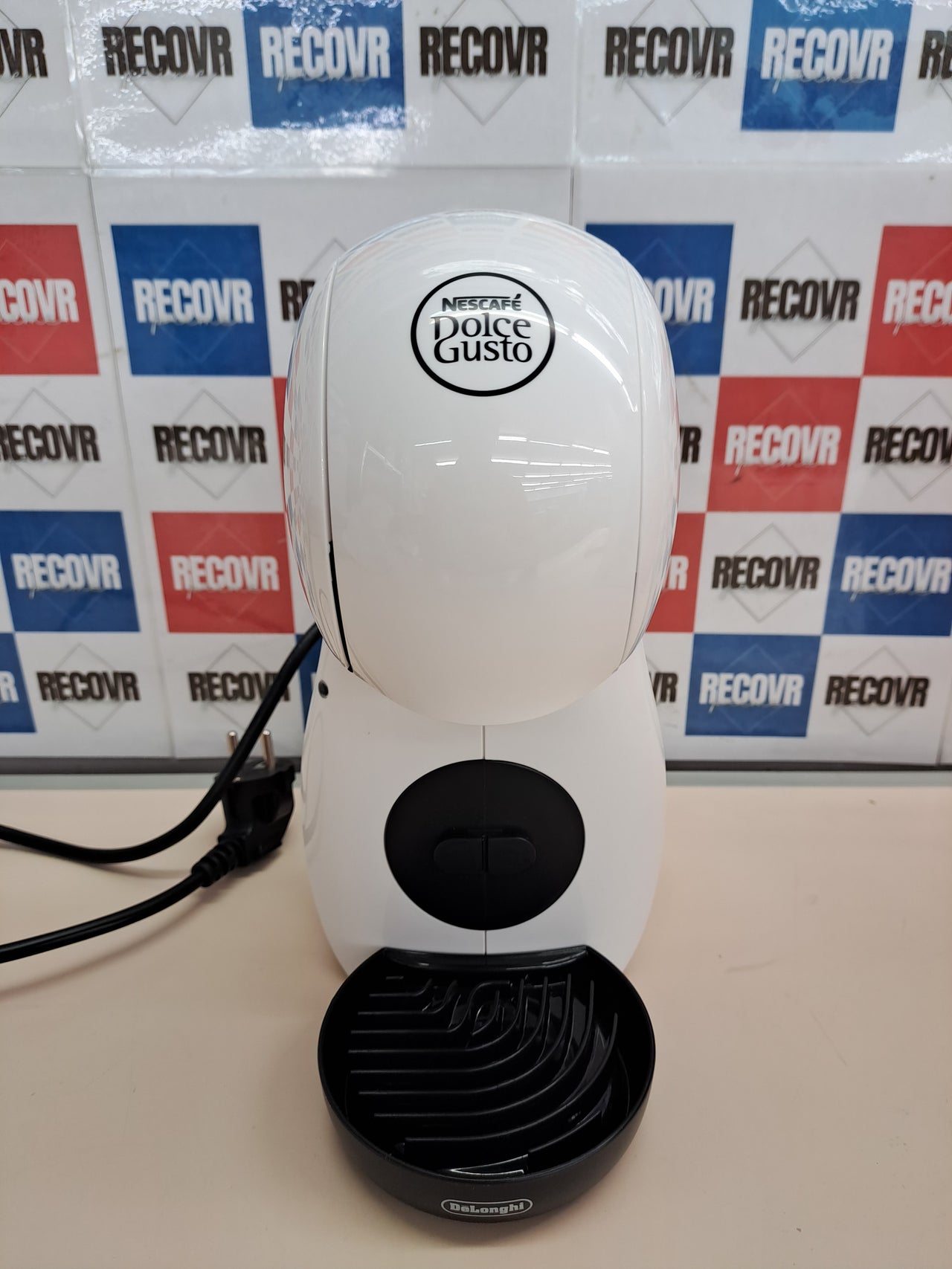 Cafetera cápsulas compacta 1500 W – De'Longhi
