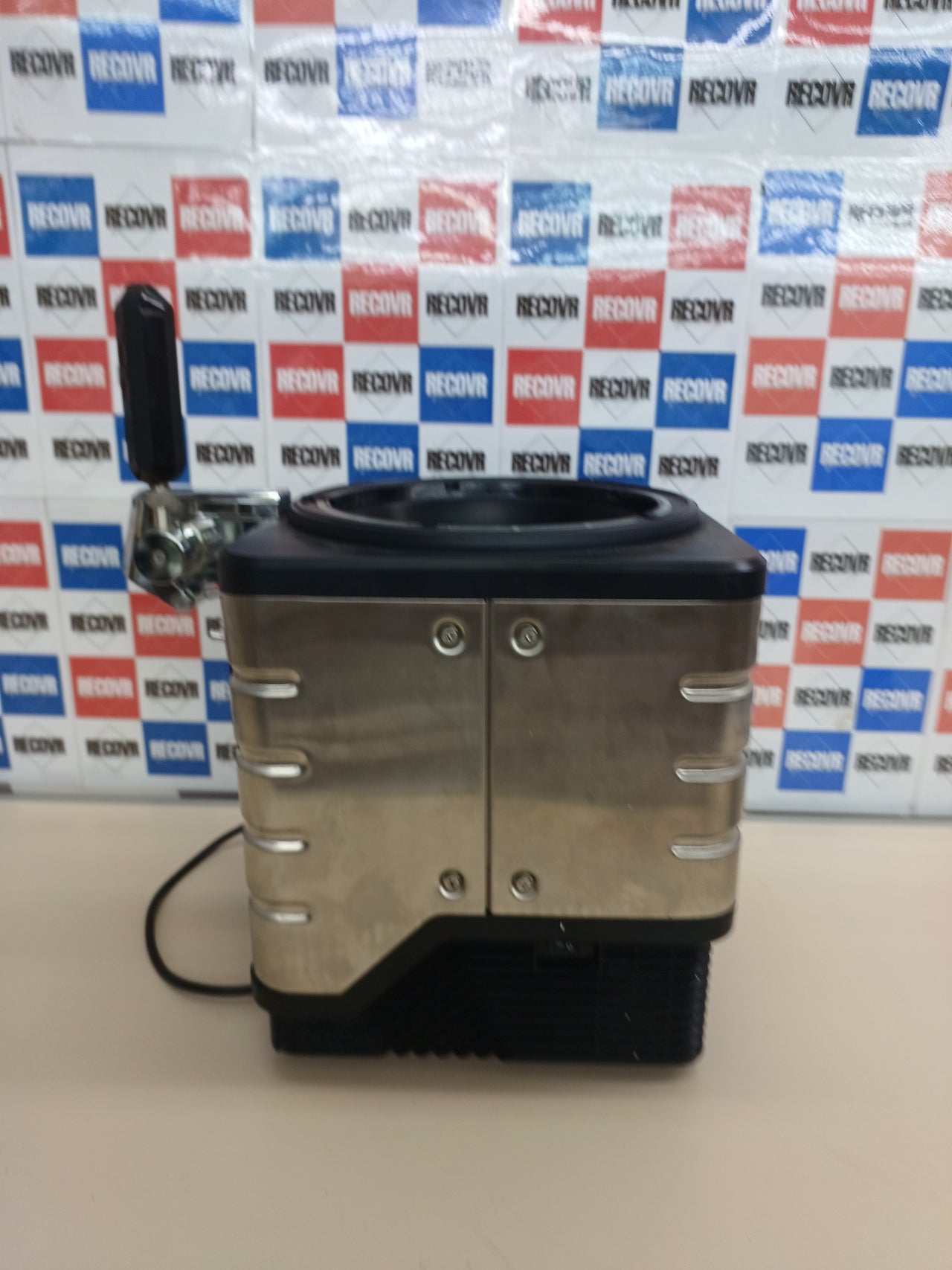 Dispensador de cerveza 17,8 kg Blade
