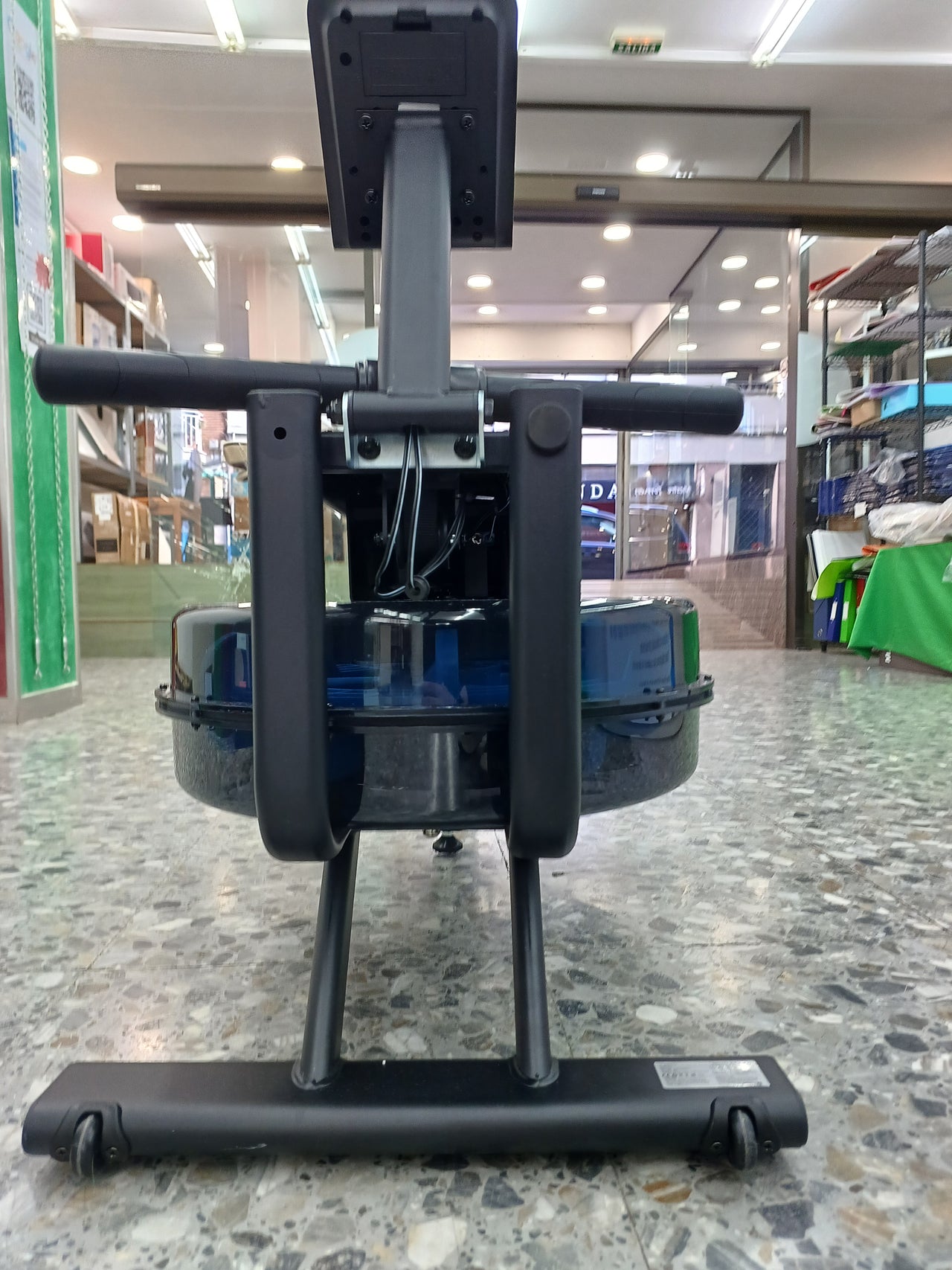MERACH Remo de agua para el hogar, máquina de remo con resistencia al agua de 15 litros, capacidad de carga de 150 kg, conectividad Bluetooth y aplicación, soporte para iPad, asiento ergonómico