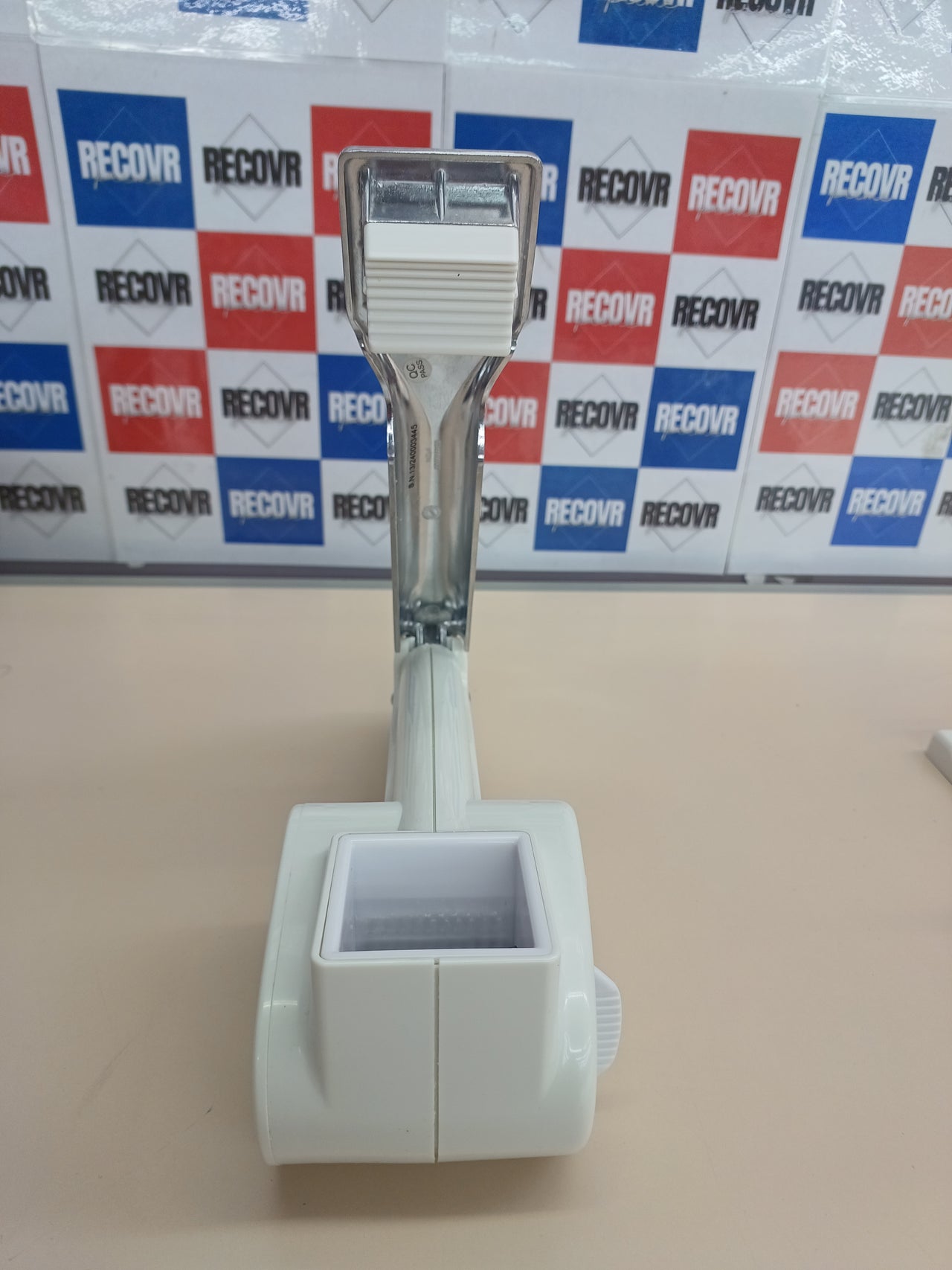 Rallador Inalámbrico Acero 1500mAh Blanco Ariete.