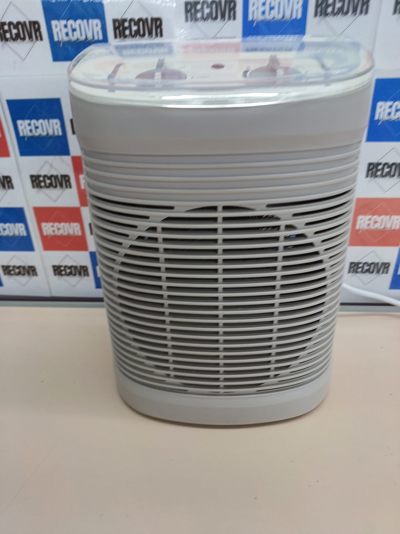 Calefactor bajo consumo 2400W apto baño silencioso - Rowenta