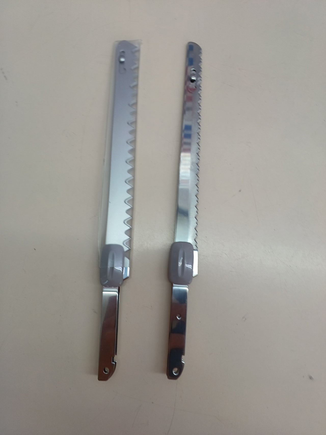 Cuchillo eléctrico 100 W acero inoxidable blanco - Moulinex Secanto