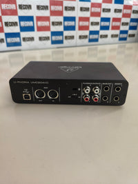 Interfaz de audio USB Behringer U-PHORIA