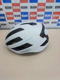 Casco ligero y versátil para ciclismo – Abus WingBack