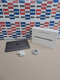MacBook Air 13” M1 8GB 512GB gris espacial Apple