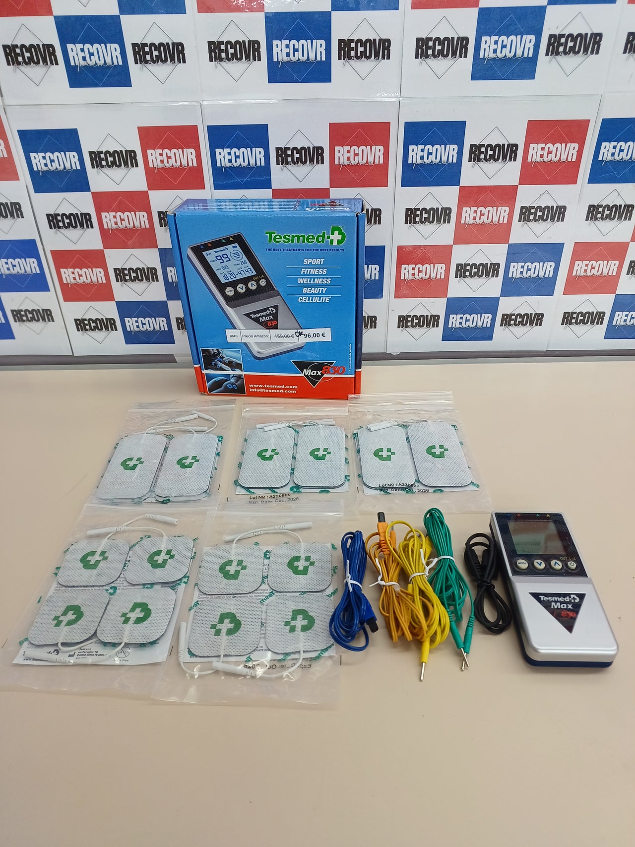 Electroestimulador 115 programas TENS/EMS 4 canalesTESMED Max 830 –