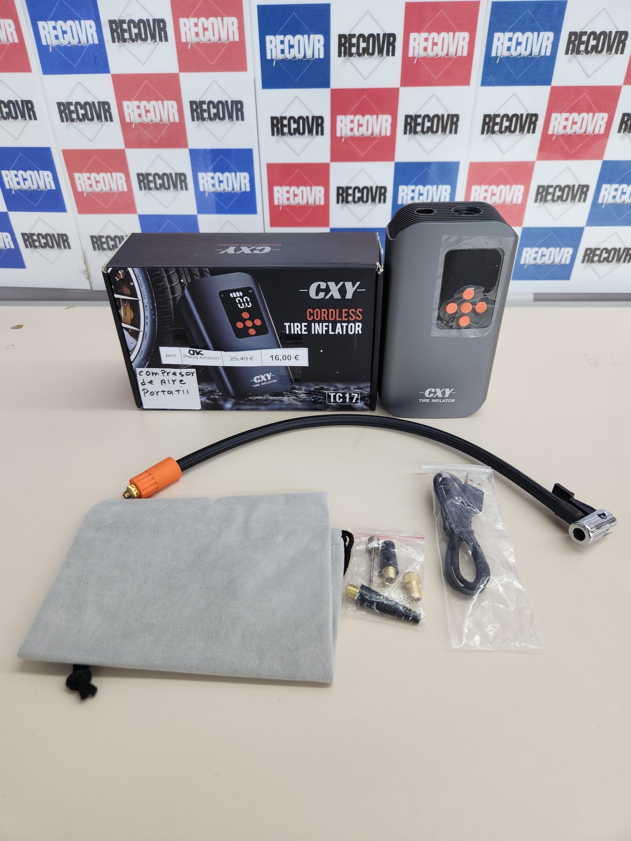 Compresor aire 12 V  7500 mAh digital CXY