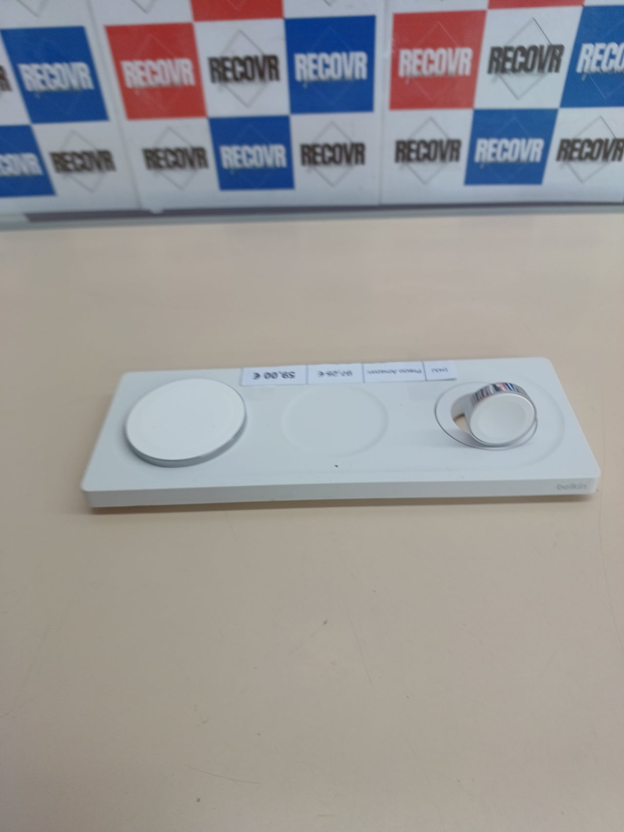 Cargador MagSafe 3 en 1 rápido y portátil - Belkin