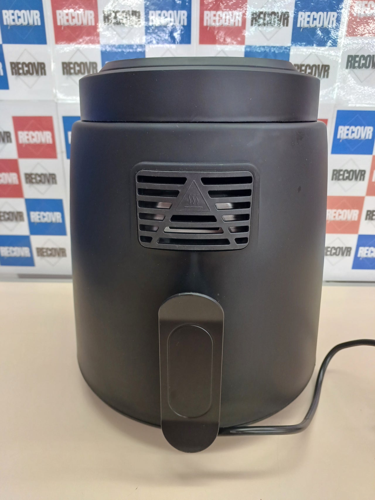 Freidora de aire 4 L táctil 8 funciones 35–200 °C – Midea