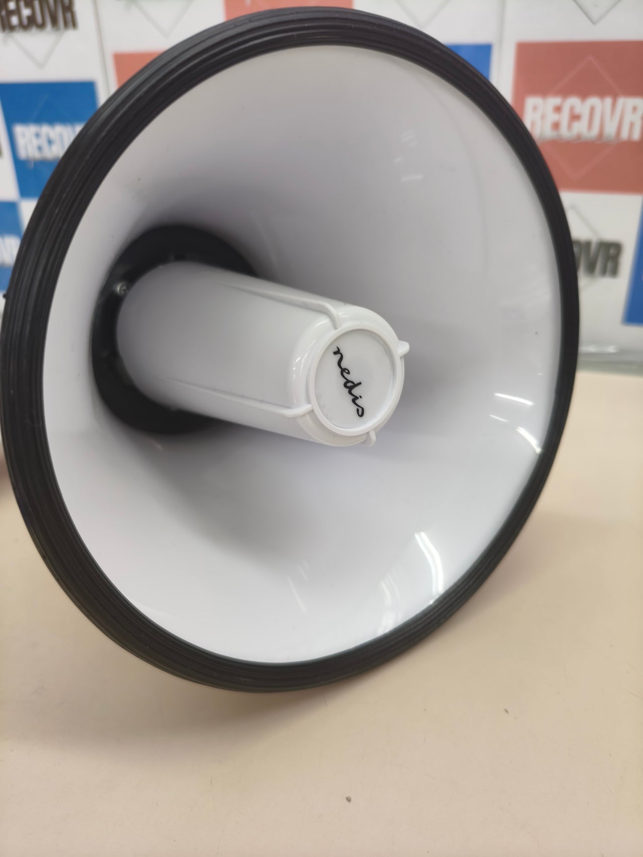 Megáfono portátil de 150 dB con sirena y grabación