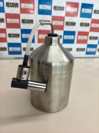 Jarra de leche para espumar y vaporizar.