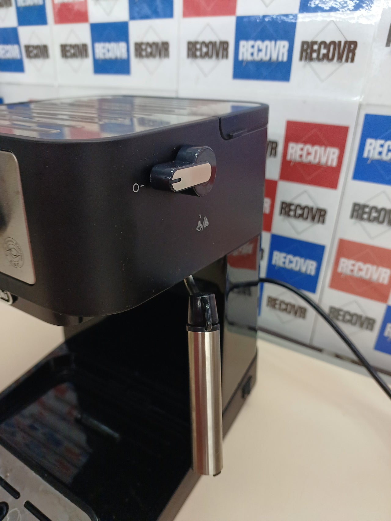 Cafetera bomba 15 bares 1 L negra/plata - De'Longhi Stilosa Premium