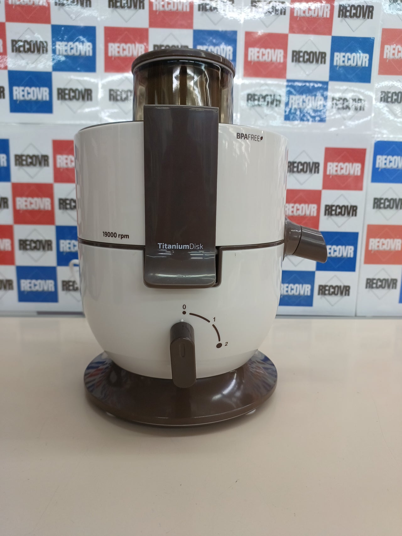 Licuadora Frutas y Verduras 650W Cecotec Potencia
