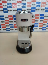 Cafetera Espresso De’Longhi Dedica EC685.W