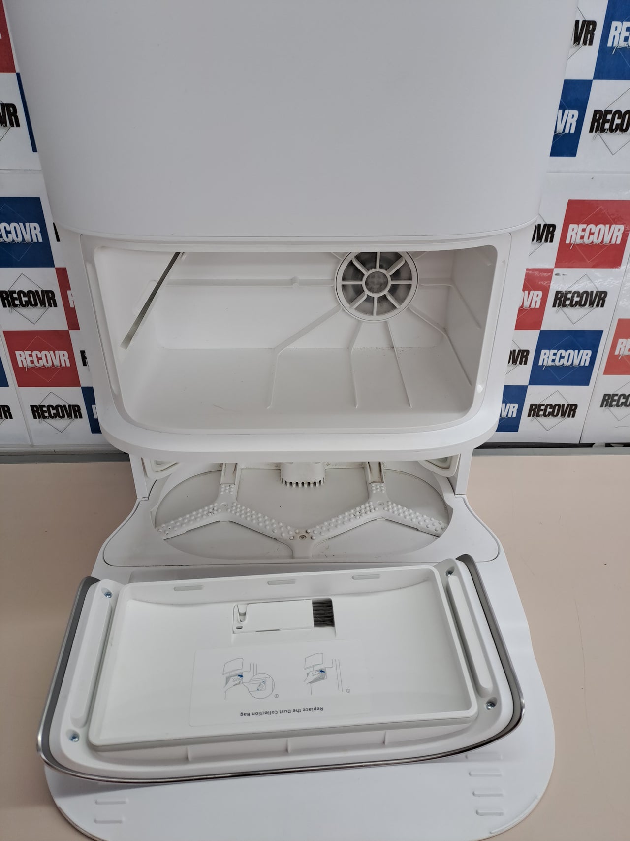 Robot aspirador con autovaciado – Dreame