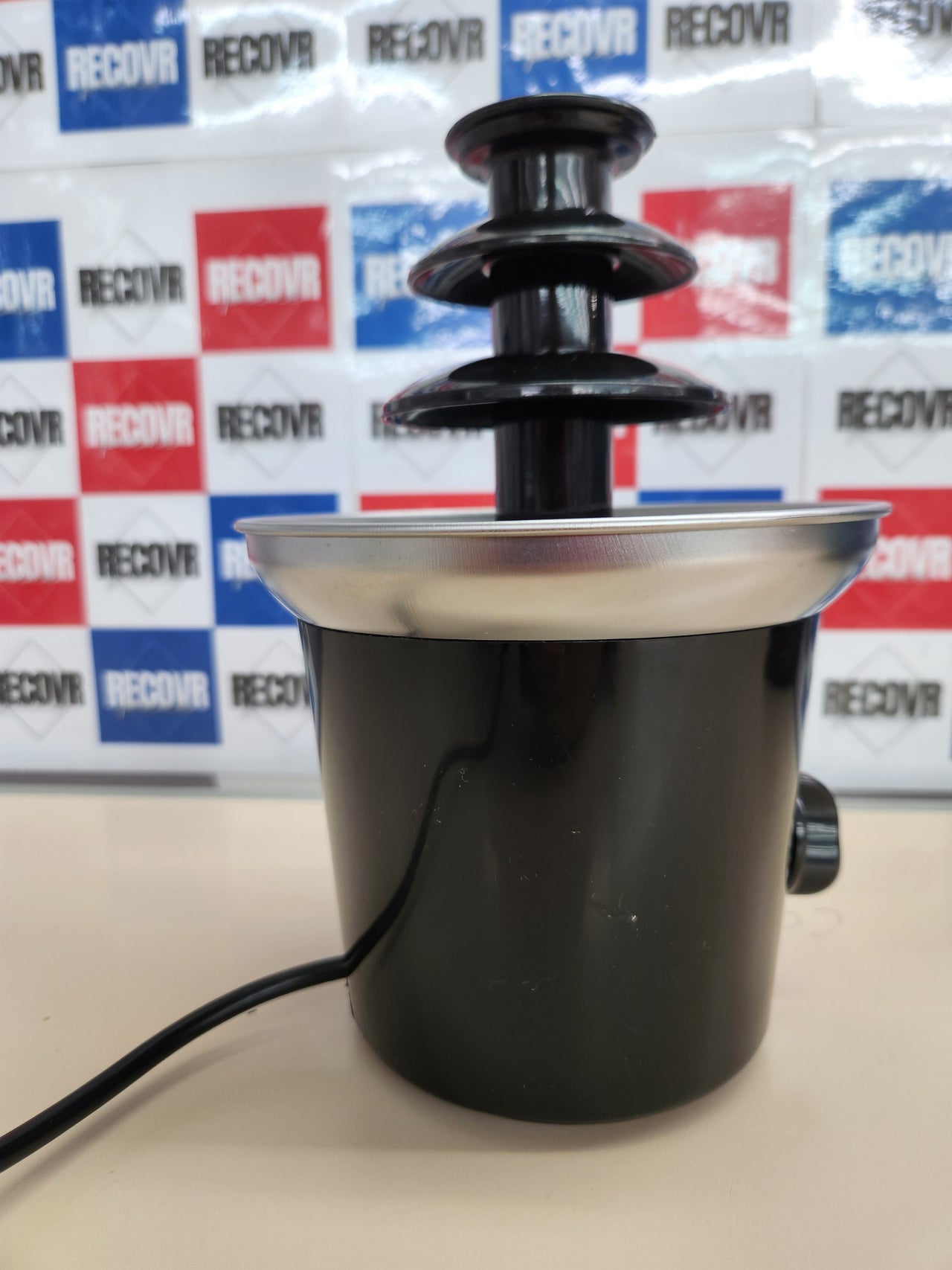 Fuente chocolate 32W, 0.4L con 3 alturas, 22.5 cm de altura, función para mantener el chocolate caliente, piezas aptas para lavavajillas, carcasa de acero inoxidable,  Princess 292994