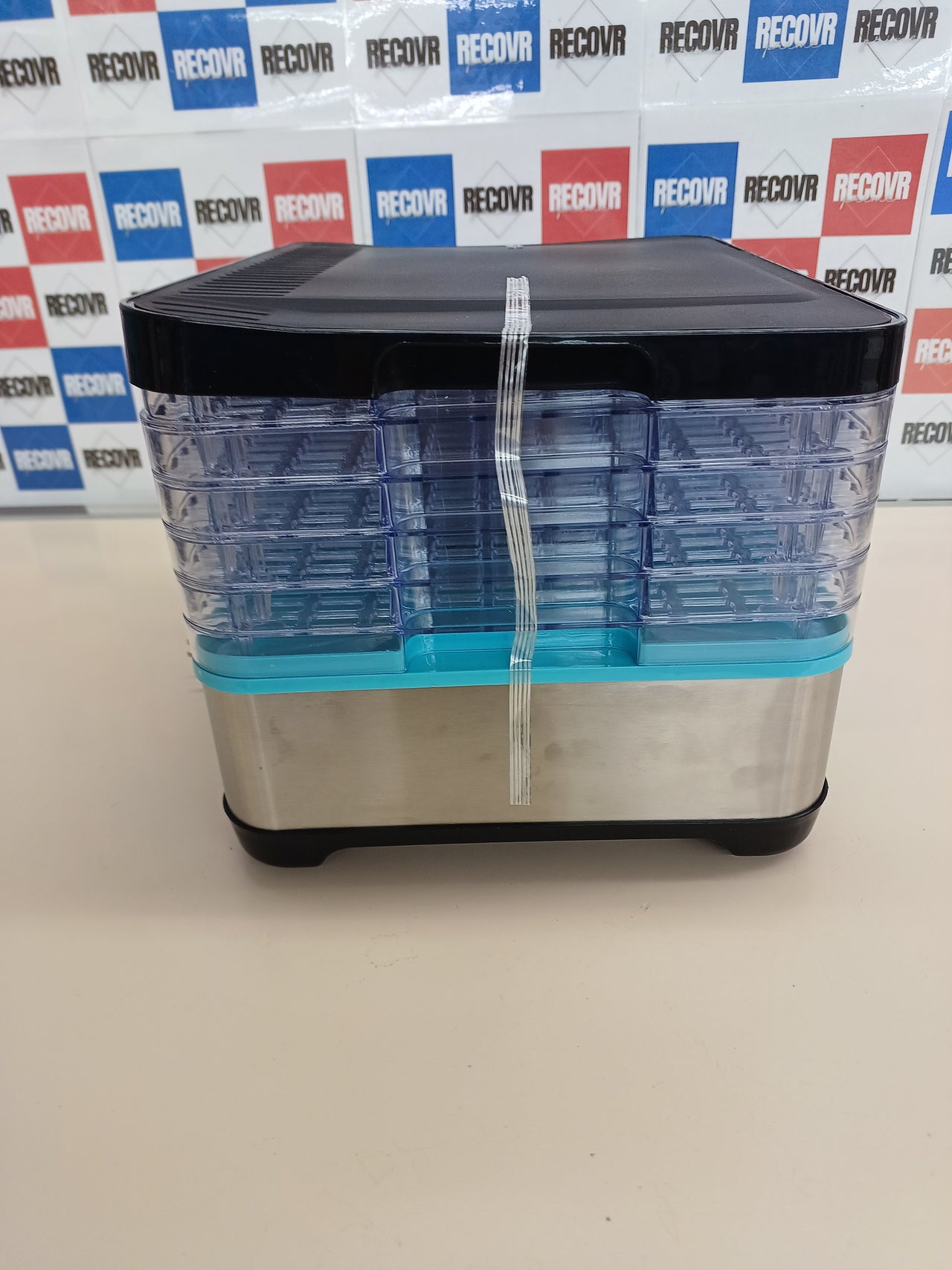 Deshidratador de alimentos 300W con 5 bandejas Cecotec