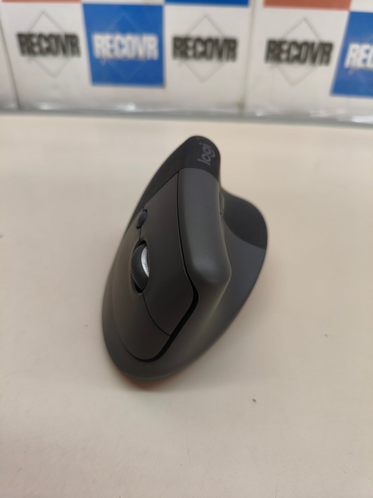 Ratón ergonómico vertical inalámbrico Logitech Lift