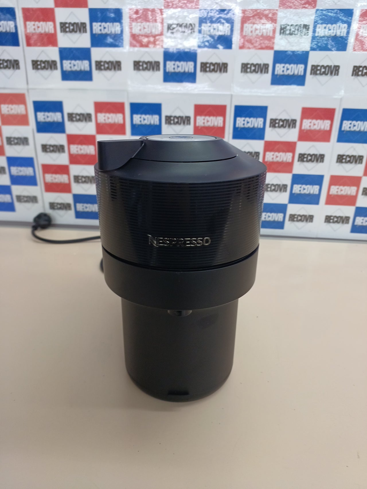 Cafetera cápsulas automática 4 tamaños 1260W Vertuo Pop De'Longhi