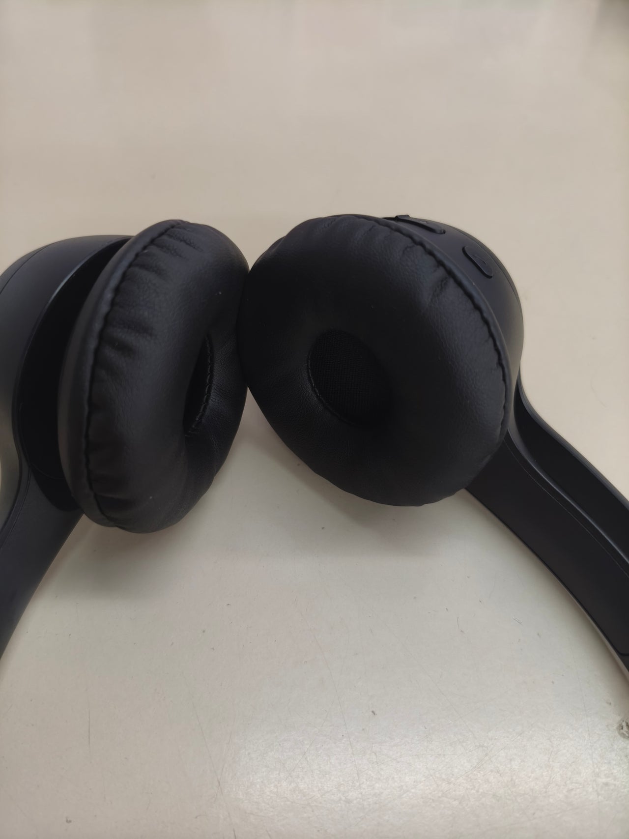 Auriculares Bluetooth Logitech Zone 300