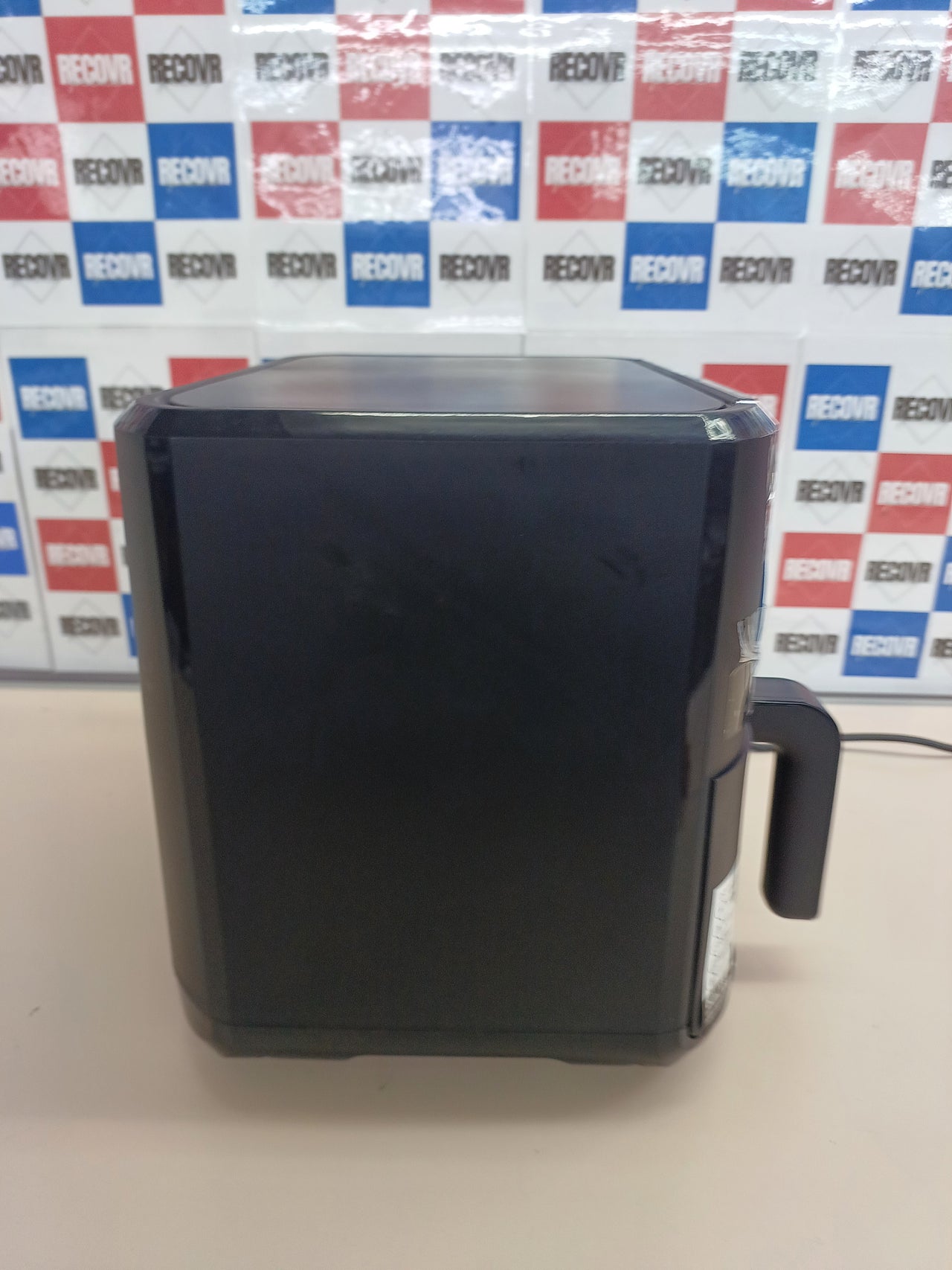 Freidora doble 2100 W, 2×3 L con 8 funciones SWISSHOME