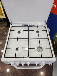 Cocina 50x50 cm gas y horno eléctrico Beko