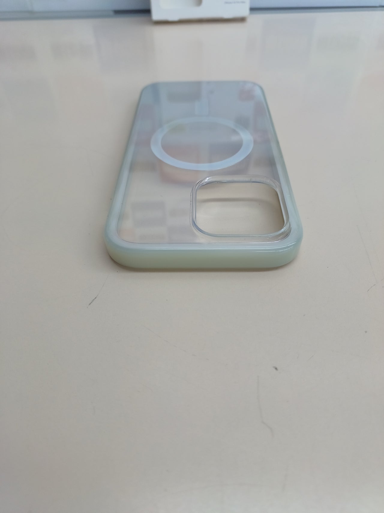 Funda transparente MagSafe anticaídas iPhone 14 Pro Max - Otterbox