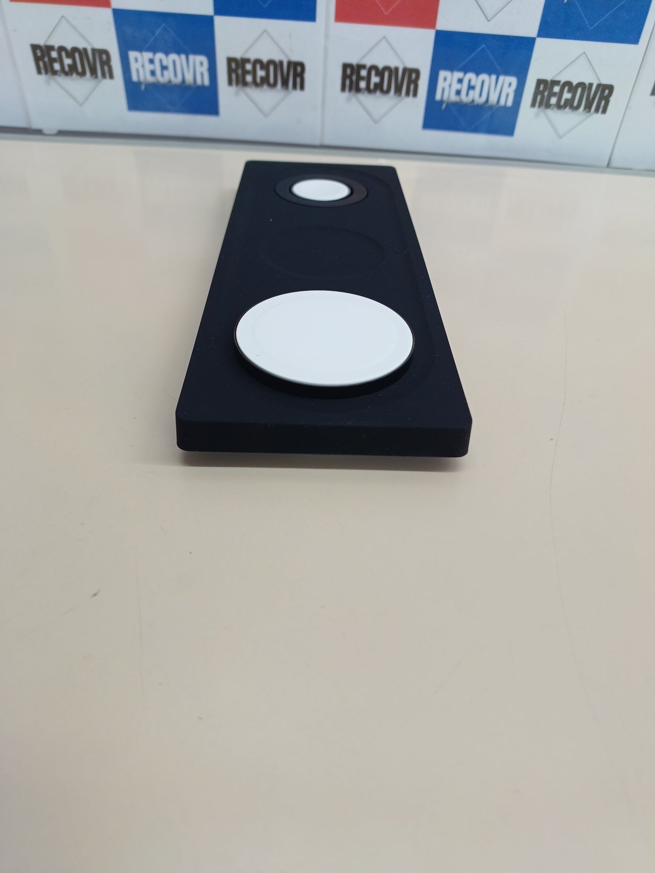 Cargador MagSafe 3 en 1 rápido y portátil - Belkin