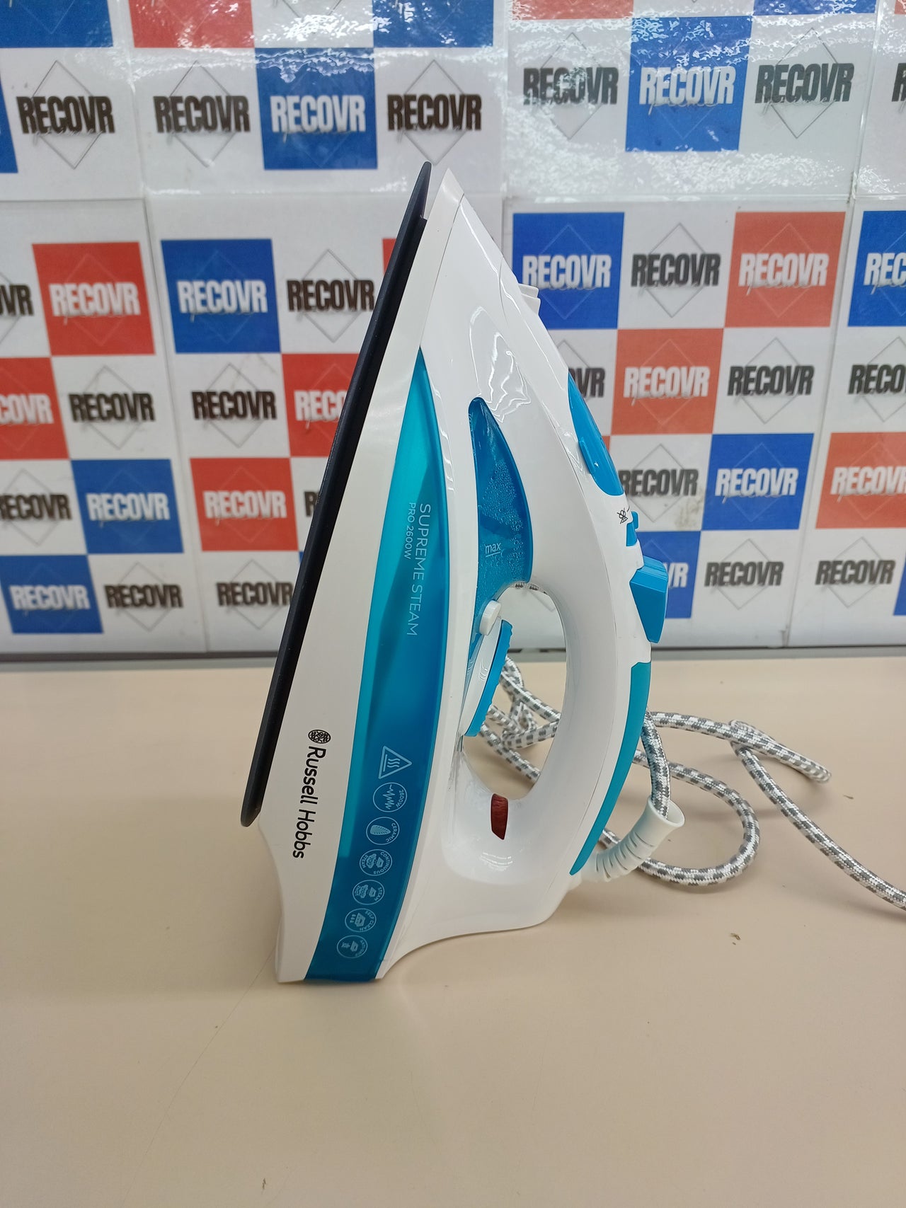 Plancha Vapor Russell Hobbs Steam Glide 2600W