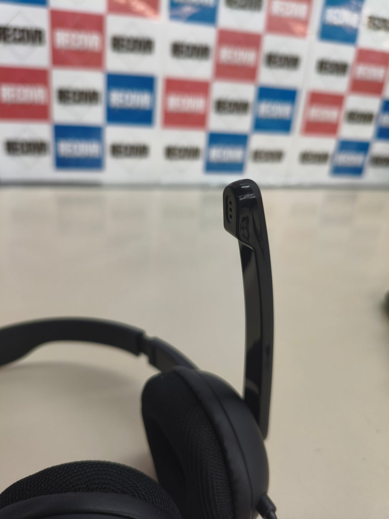 Auriculares de oficina con micrófono y jack 3,5 mm