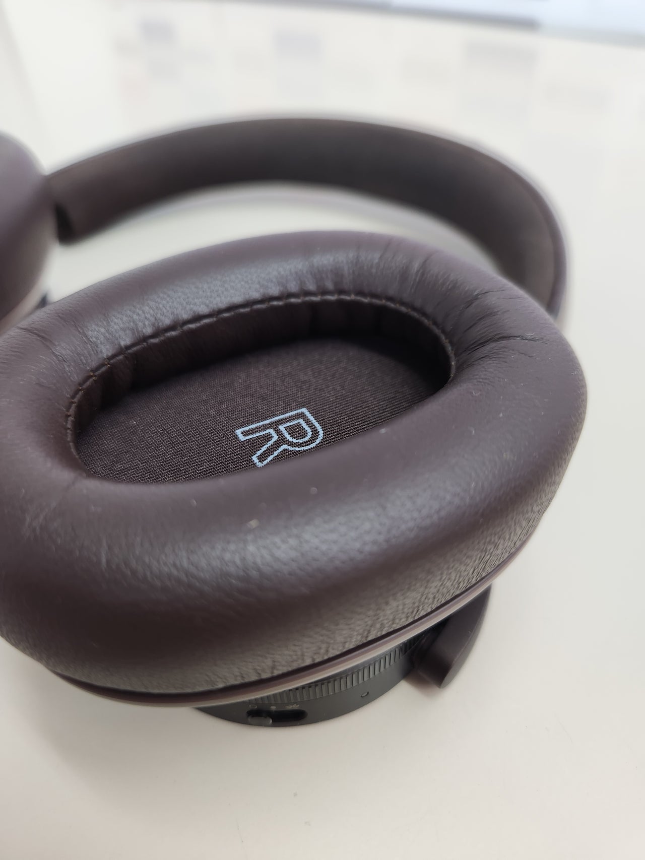 Auriculares de Lujo Inalámbricos Bang & Olufsen Beoplay H95