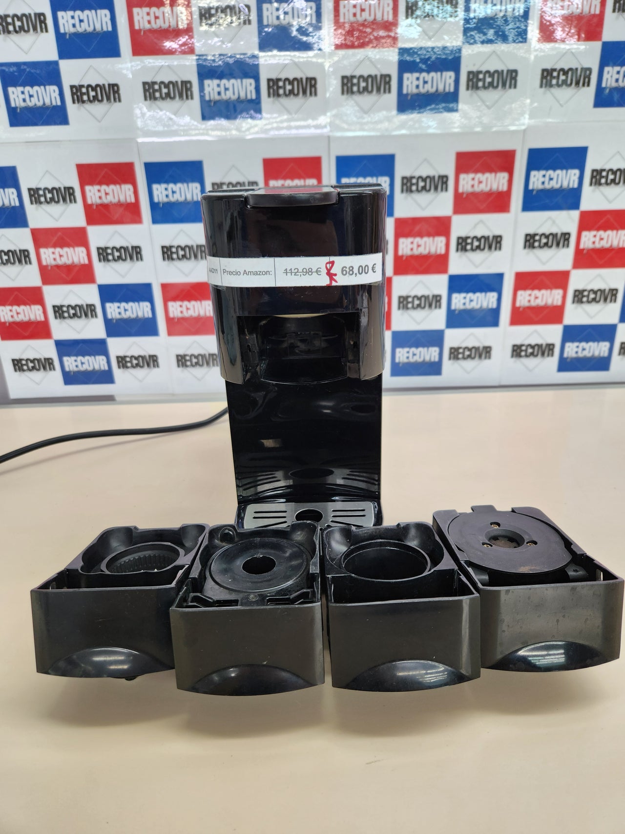 Cafetera 19 bares  multicápsulas,1450W, 800ml adaptadores para cápsulas Nespresso, Dolce Gusto, Lavazza a Modo Mio, monodosis ESE y café molido, 19 bares, depósito de agua extraíble Princess 249451
