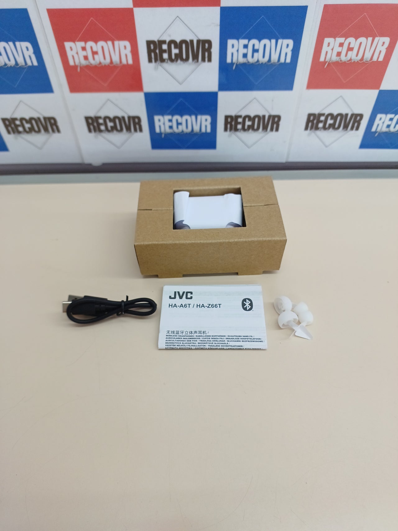 Auriculares JVC Gumy Mini HA-Z66T