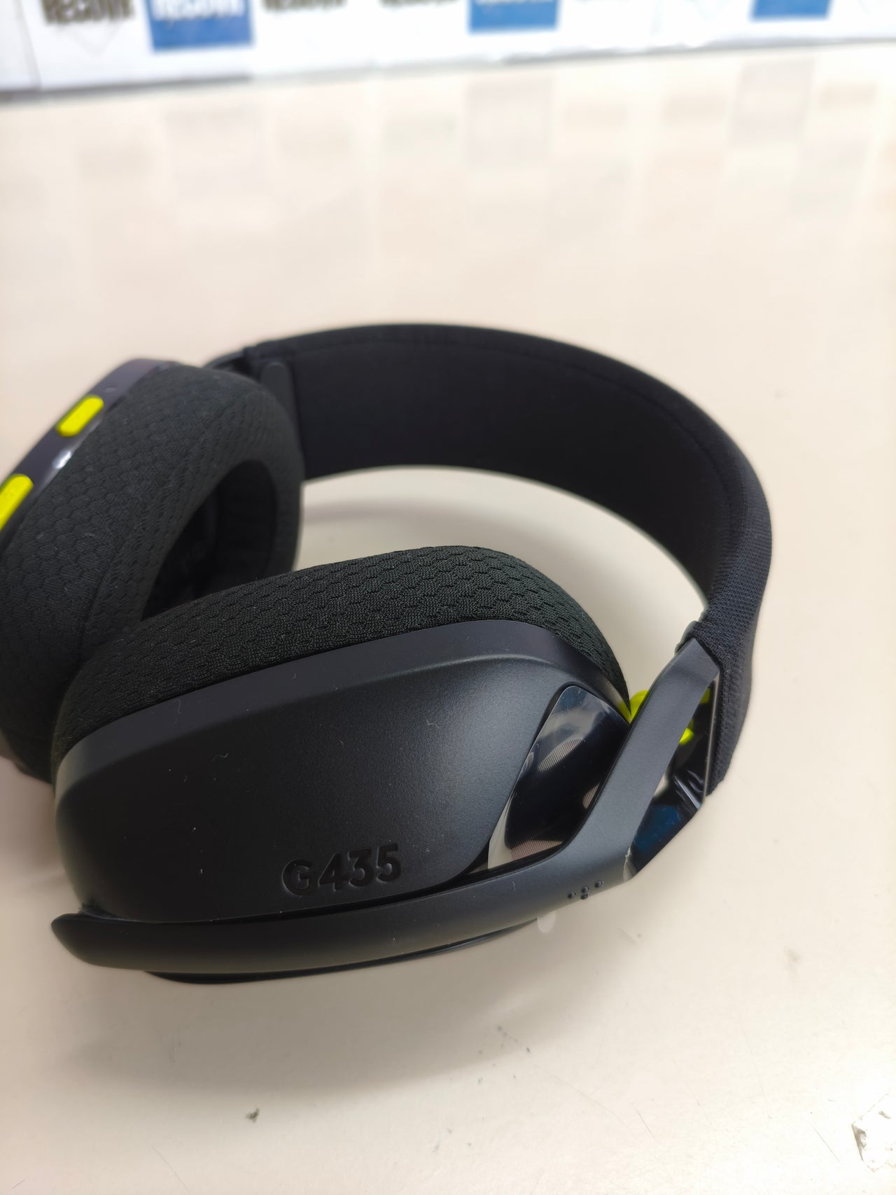 Auriculares inalámbricos Logitech G435 para gaming