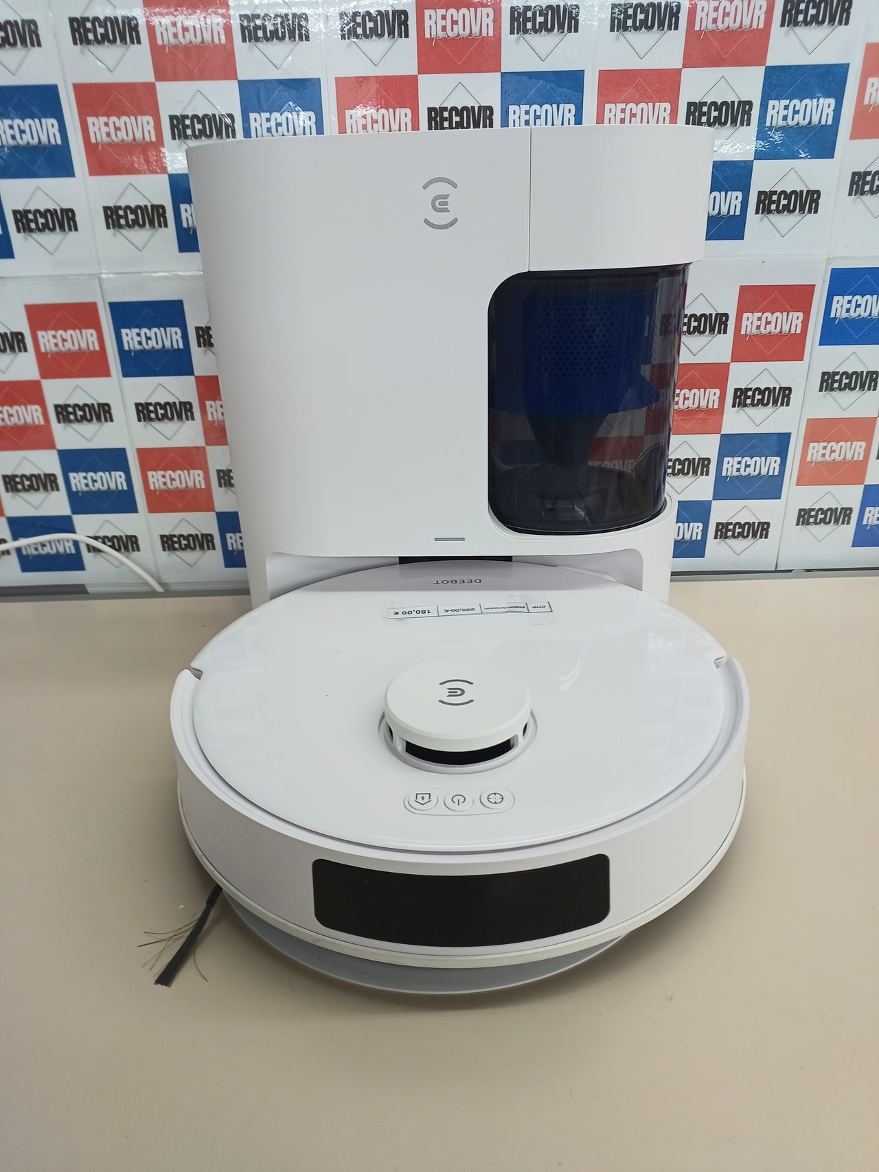 Robot aspirador y fregona con base autovaciado Ecovacs