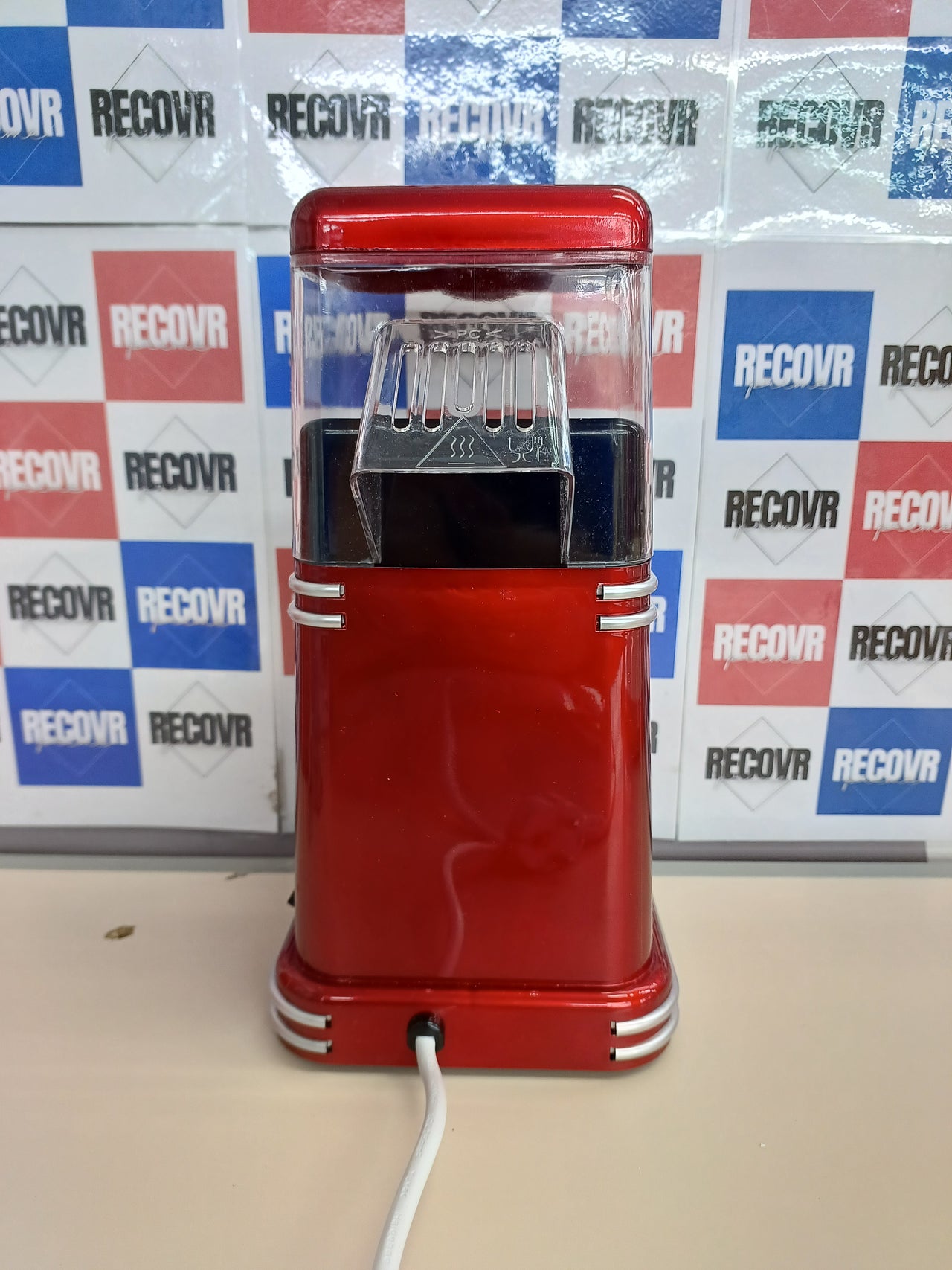 Palomotera 630 W, 260 milliliters, Plastic, Blanco/Rojo BEPER 90.590 Pop Corn Retro