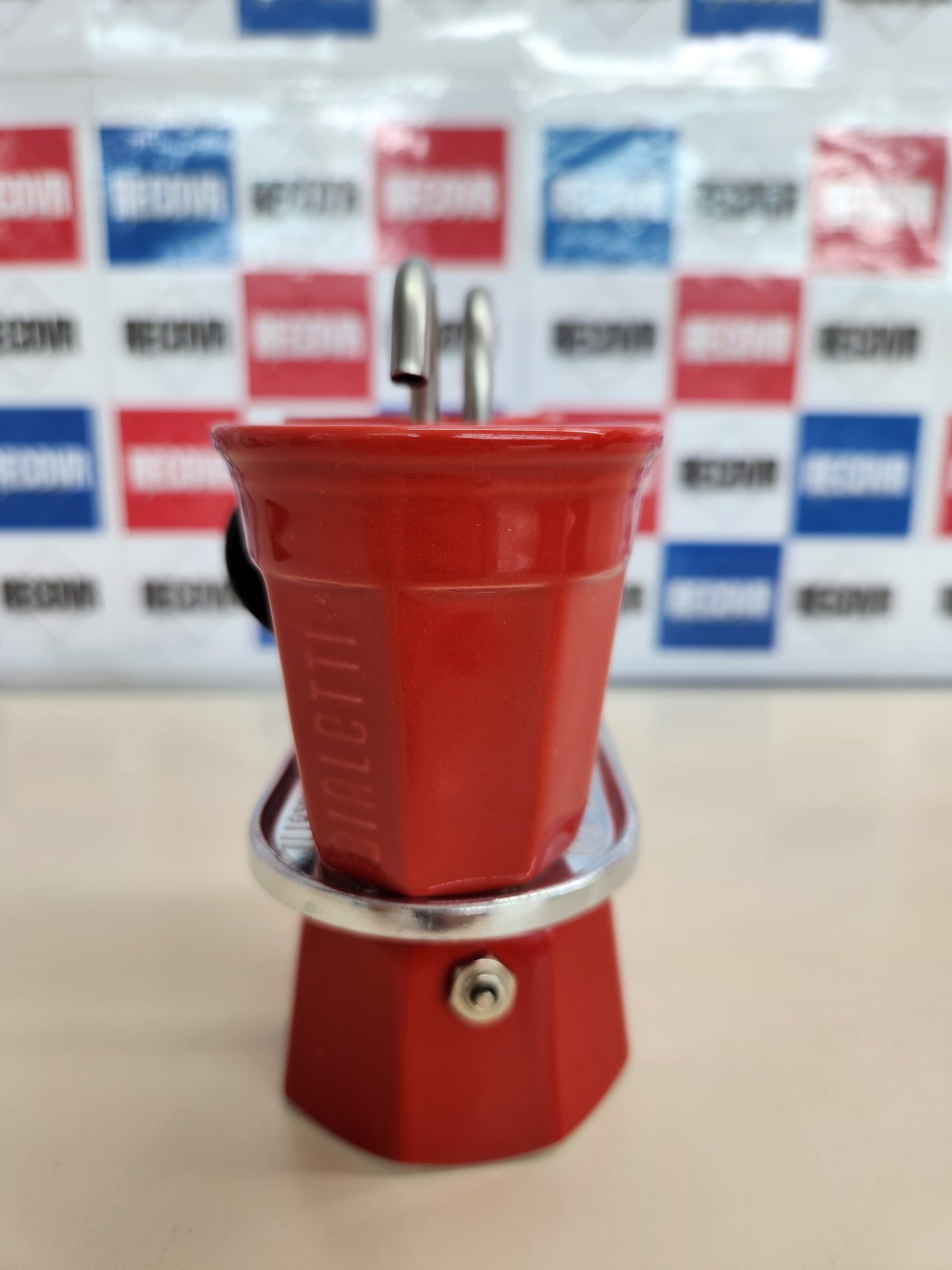 Cafetera 2 Tazas (90 Ml) + 2 Tazas Bialetti